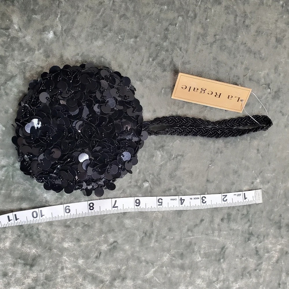 La Regale Sequin Hand Bag - Picture 2 of 5